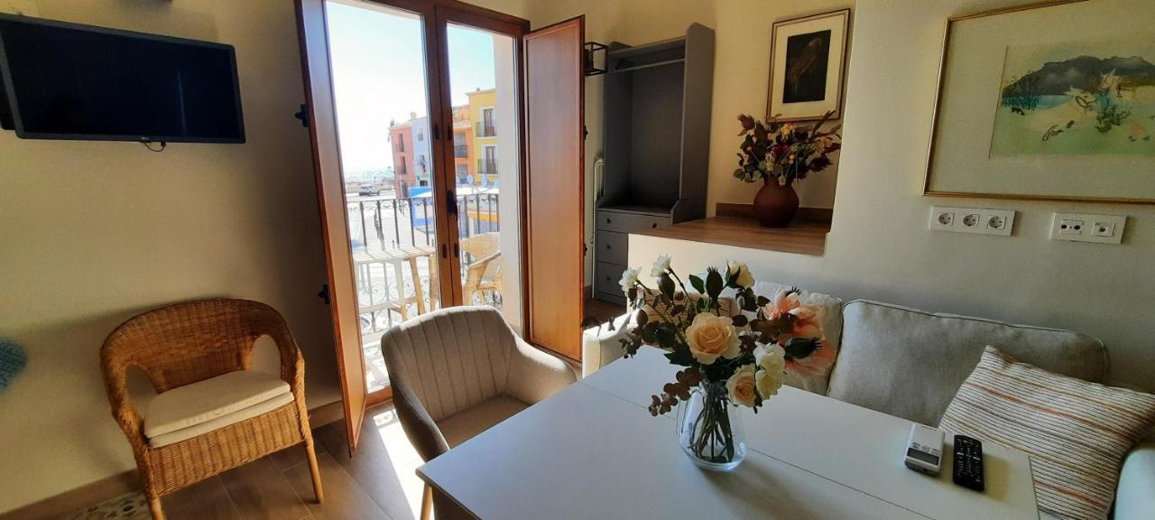 AR28-1, Coqueto apartamento en primera línea de playa Villajoyosa  Exterior foto