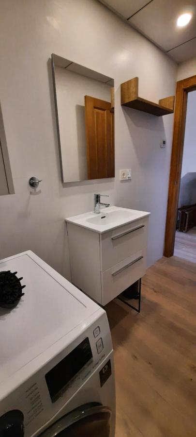 AR28-1, Coqueto apartamento en primera línea de playa Villajoyosa  Exterior foto